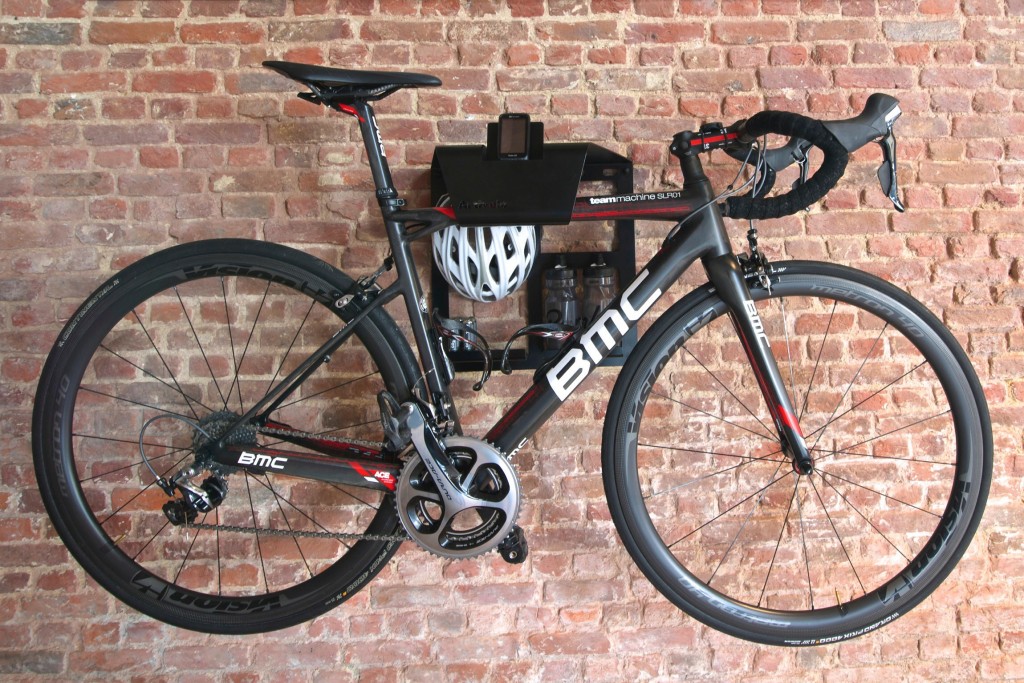 Road bike wall mount in poader coated Loft Black Stylish design